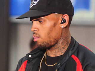 Chris Brown's assault trial delayed