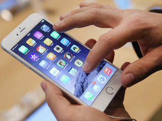 FREE apps help make money and save it