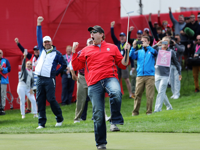 Spieth and Reed lead US in opening match