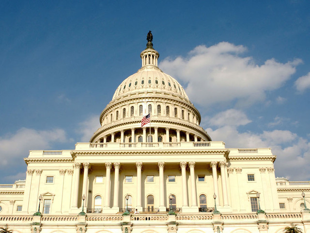 Senate panel: Women to sign up for draft