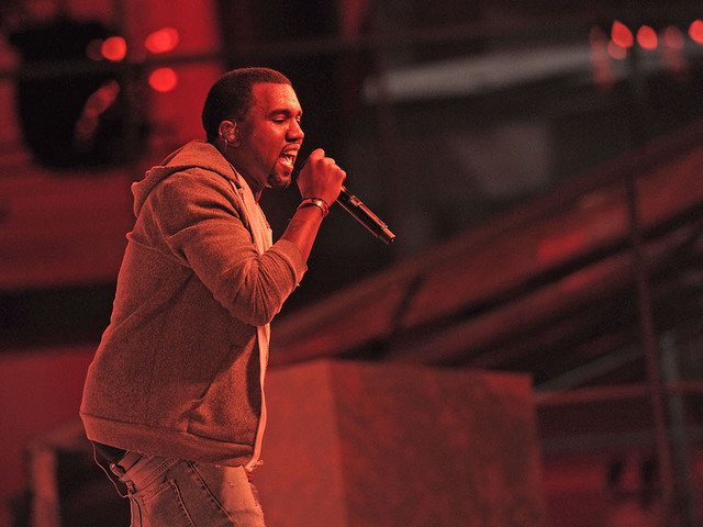 Kanye West booed after telling California audience who he would have voted for