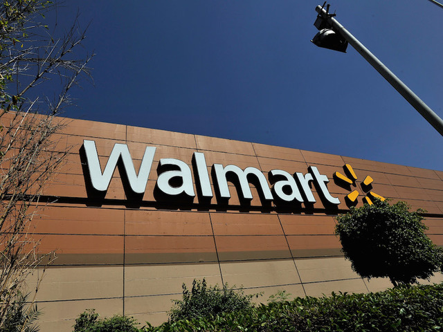 Giant N.Y. Walmart fight leads to 4 arrests