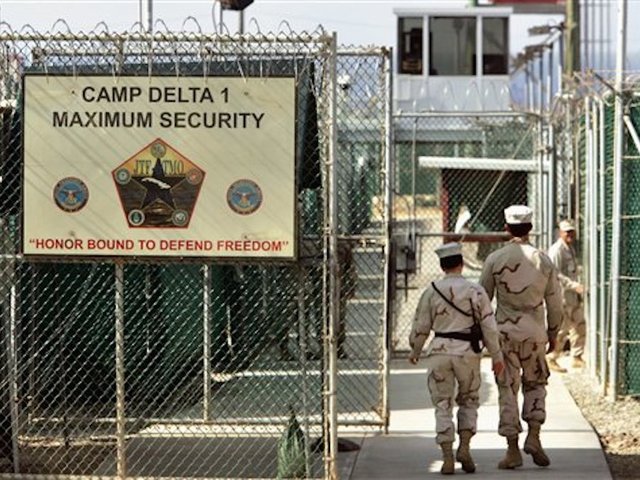 Prisoner released from Guantanamo Bay, sent to Italy