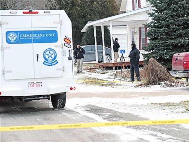 Ohio police officer found dead; suspect caught