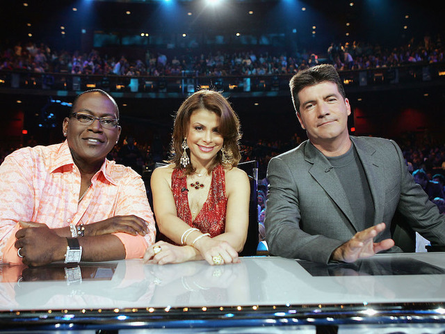 'American Idol' crowns winner, says goodbye