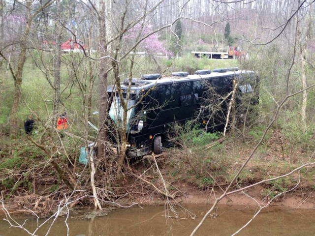 Gregg Allman tour bus crashes