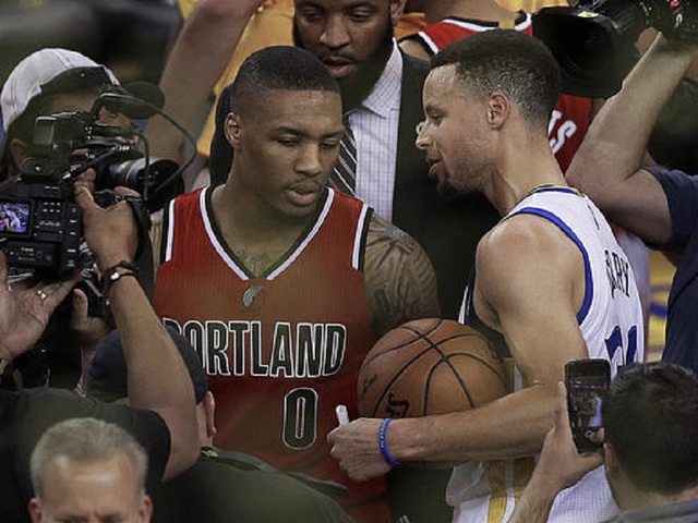 MVP Curry, Warriors teammates moved toward goal