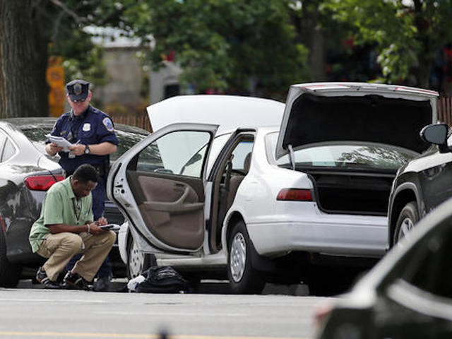 Man shot at White House in critical condition