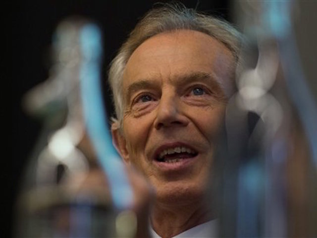 Blair: Beating IS requires 'proper ground war'