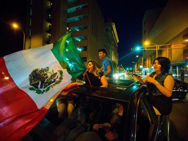 Some Hispanics face ridicule over Trump support