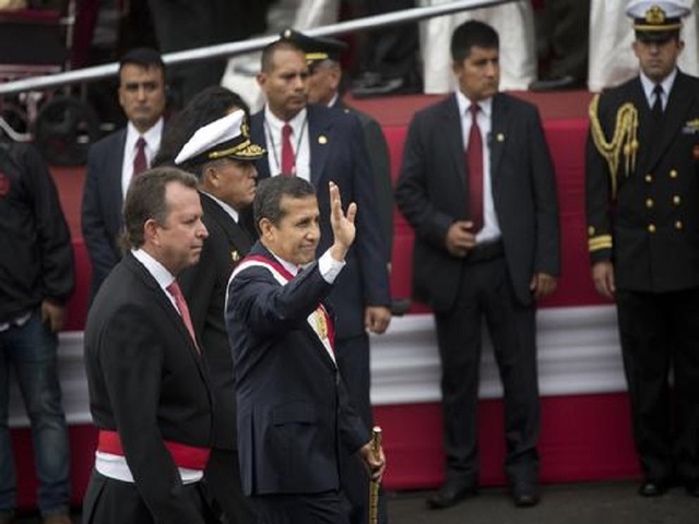 Race for Peru's presidency remains tight