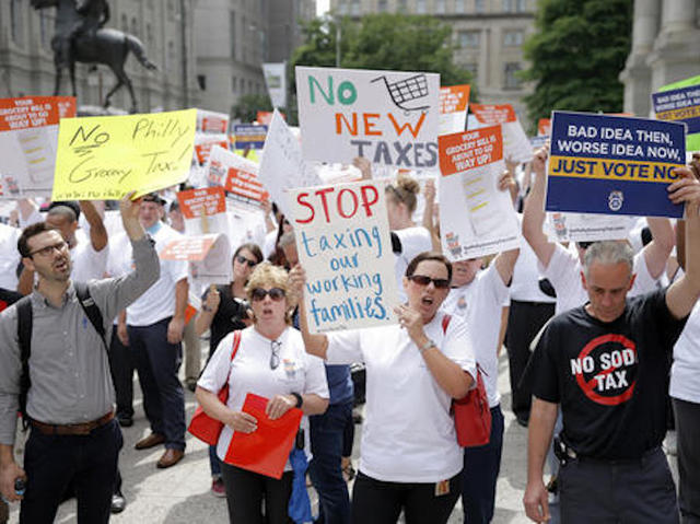 Philadelphia considering soda tax