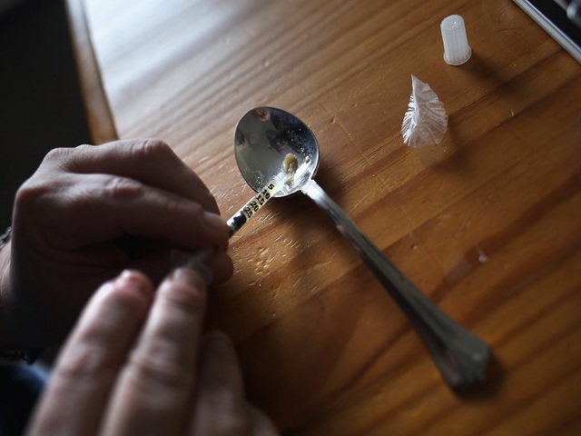 Ohio woman admits to trafficking 11-year-old daughter for heroin