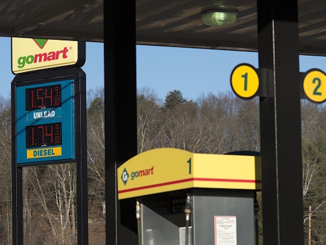 These cities have the lowest gas prices in the country