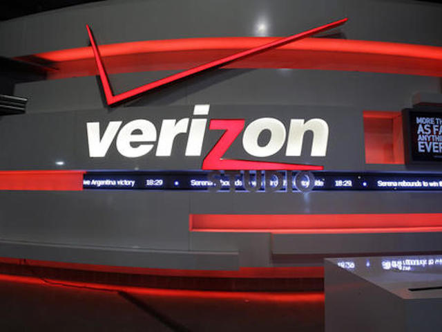 Verizon to take $4.6 billion writedown on media unit that includes AOL and Yahoo