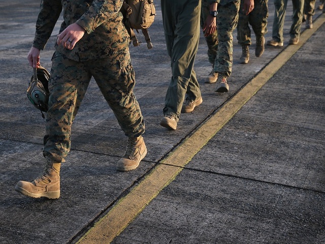 Still no women to complete Marine infantry course as female officer drops out