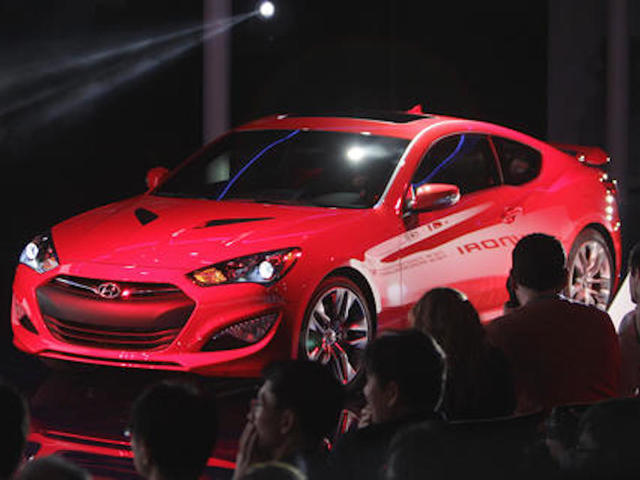 Hyundai recalls 84K Genesis Coupes to fix air bag wiring problem