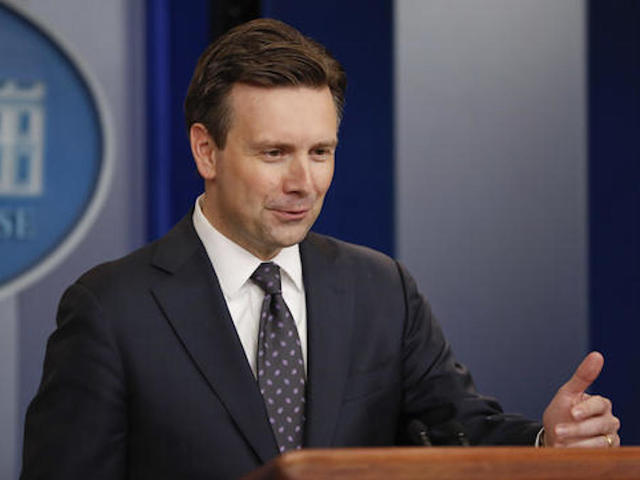 WH spokesman won't defend or criticize Comey