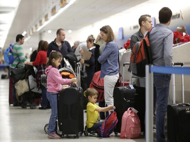 US airlines expect Thanksgiving travel to rise 2.5 percent