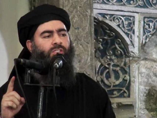 Islamic State group leader rallies his fighters in Mosul
