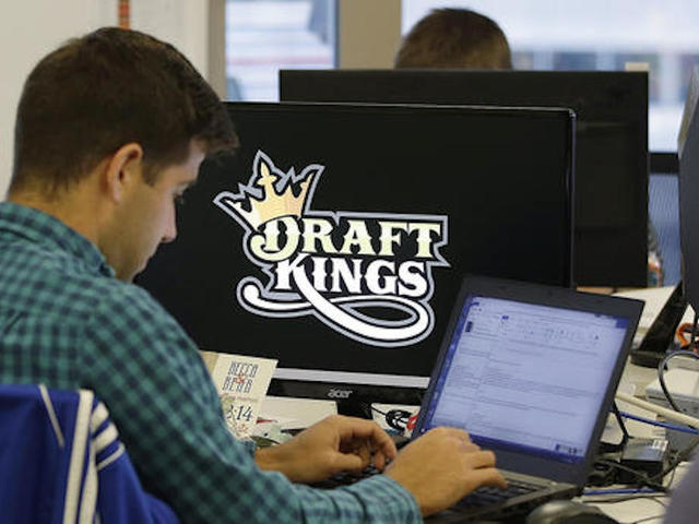 DraftKings, FanDuel agree to merger