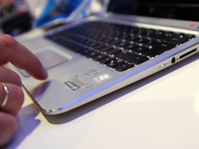 Family pushes for cyberbullying laws after teen's suicide