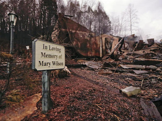 Great Smoky Mountains wildfire death toll rises to 13