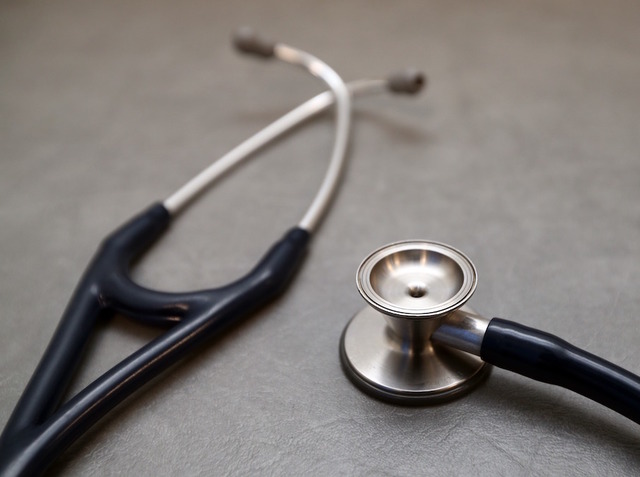 Doctors and hospitals ask patients to pay up before treatments