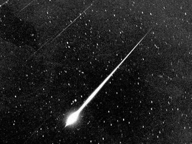 Eyes to the sky: Leonid meteor shower peaks this weekend