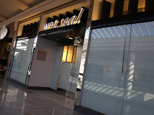 Wet Seal going out of business, closing 171 stores