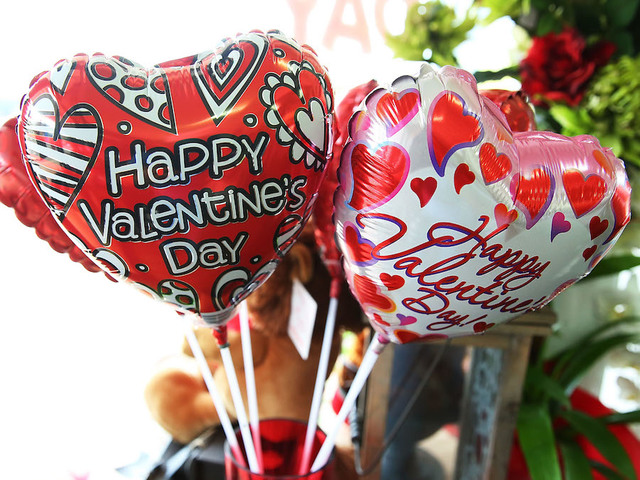 Americans will spend less on Valentine's Day this year
