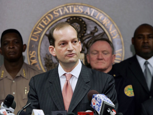 Alexander Acosta to be Trump's new pick for labor secretary