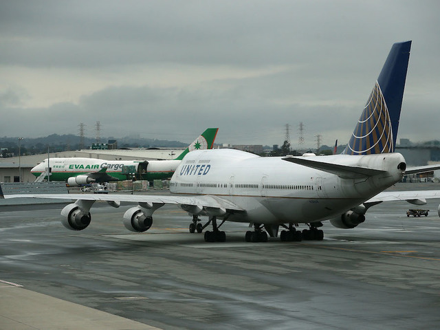 United sorry for falsely accusing gay father of fondling his child