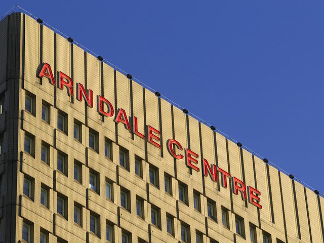 Manchester's Arndale shopping center evacuated