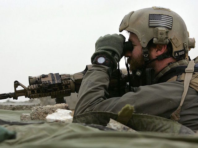 US officials: Navy SEALs kill 7 militants in Yemen raid