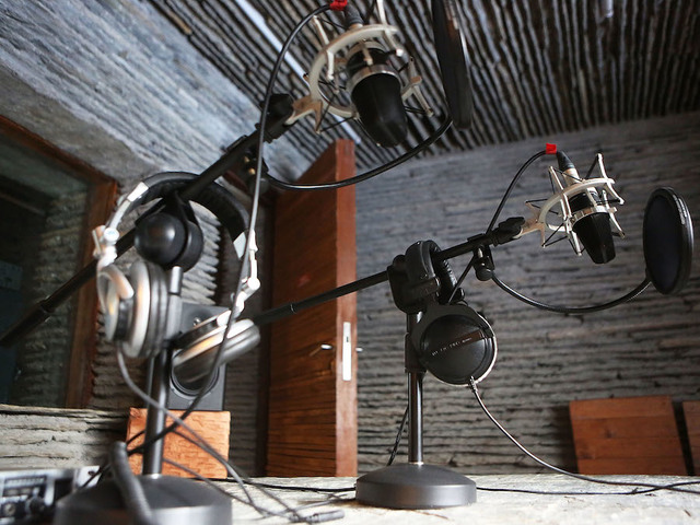 Radio equipment