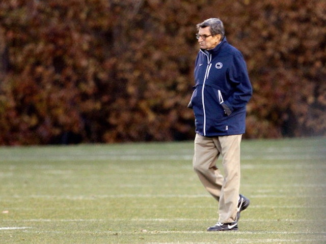 Joe Paterno: Police report indicates Penn State coach knew of Sandusky abuse years before arrest