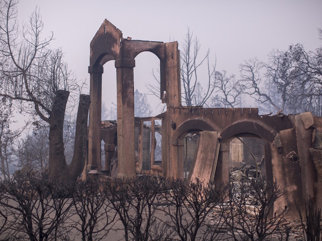 Wheelchair-bound woman dies in Santa Rosa fire