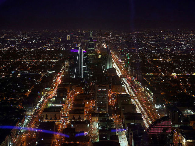 Saudi princes, ministers detained in anti-corruption sweep