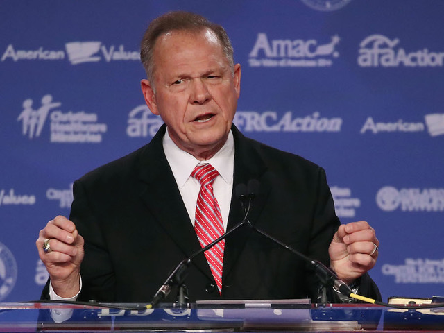 Roy Moore writes open letter to Sean Hannity after Fox News host's ultimatum