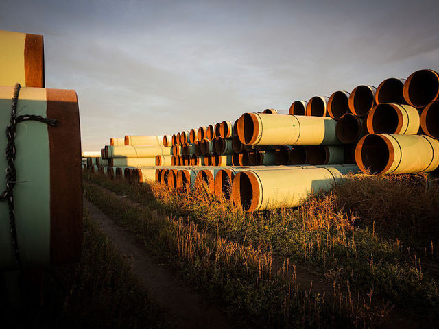 Controversial Keystone Pipeline leaks 210,000 gallons of oil