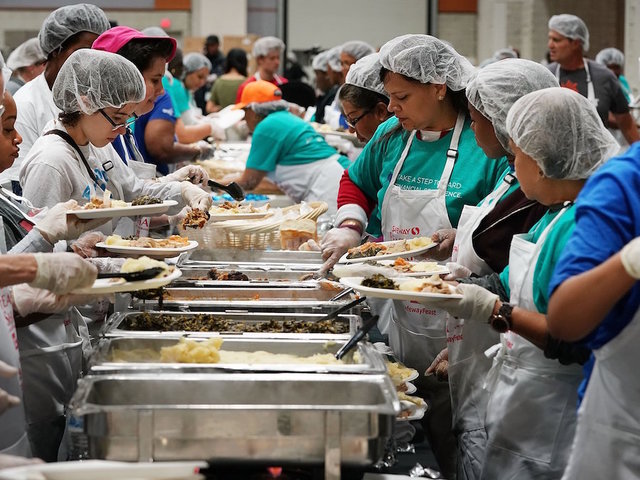 How 'Giving Tuesday' ushers in the holidays' charitable spirit