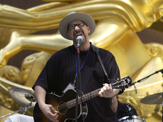 The Smithereens lead singer Pat DiNizio dies
