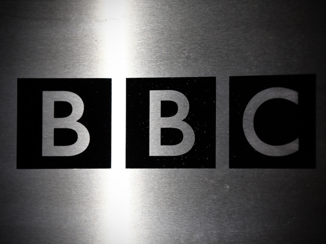 Senior BBC editor steps down to protest 'illegal' unequal pay