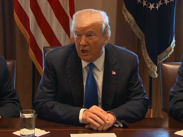 Trump contradicts self repeatedly in immigration meeting