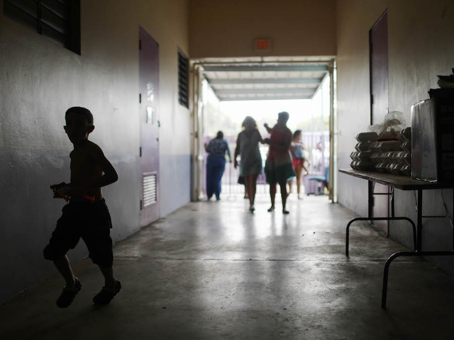 Explosion cuts power in Puerto Rico