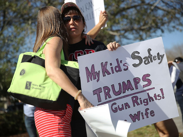 Major GOP donor pledges to withhold donations until candidates support weapons legislation