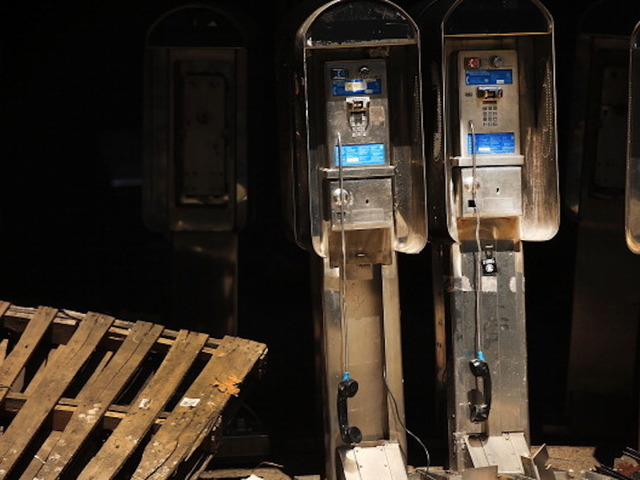 There are still more than 100,000 pay phones operating in the US