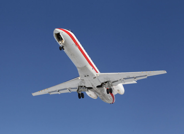 Airline pilots report UFO encounters while flying above US