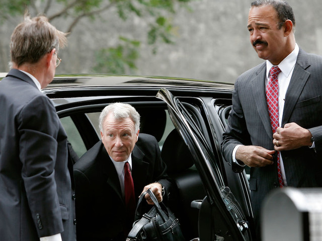 Official: Trump expected to pardon Scooter Libby